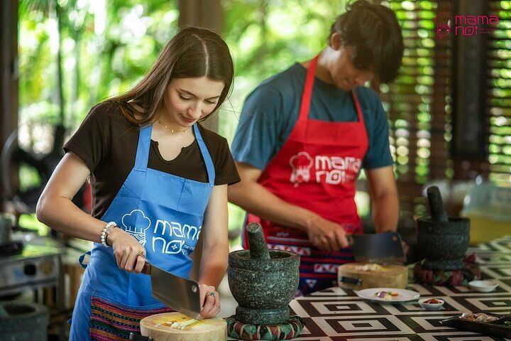 Mama Noi Thai Cooking Class